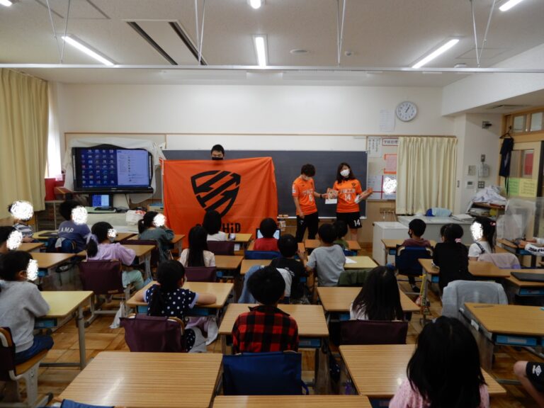 濱本選手、山根選手が大野原小学校を訪問 大和シルフィード